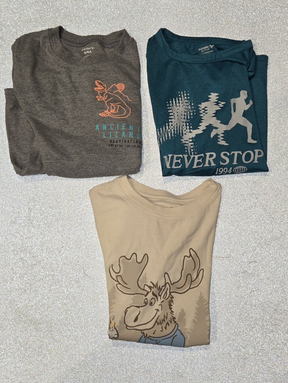 Preowned Boys Graphic Tshirts / Active Tank Bundle Size-6/7 & 6